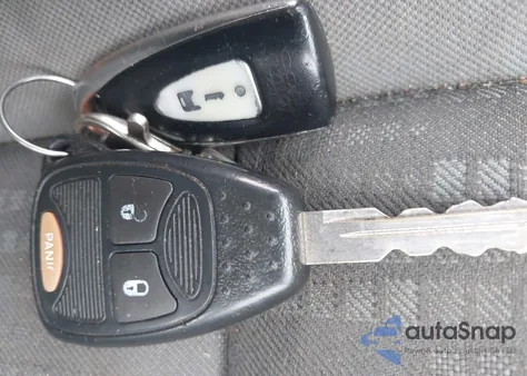 2007 Dodge Caliber Sxt z USA, uszkodzony, nr VIN 1B3HB48B27D528797